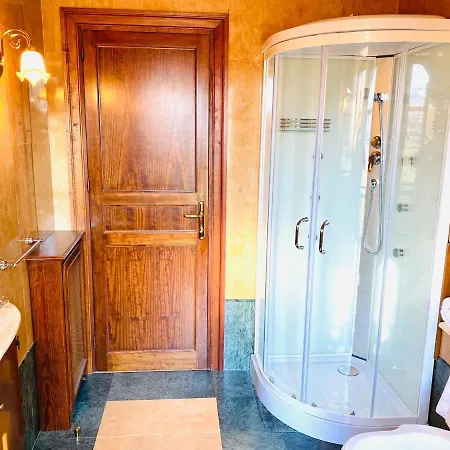 Vento Porto Antico La Cala פלרמו